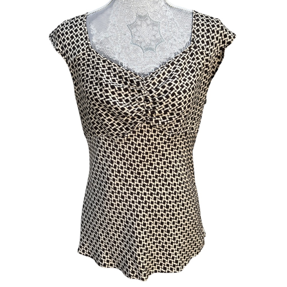 Ann Taylor Women’s 8 Black & Cream Cap Sleeve Geometric Print Silk Blouse